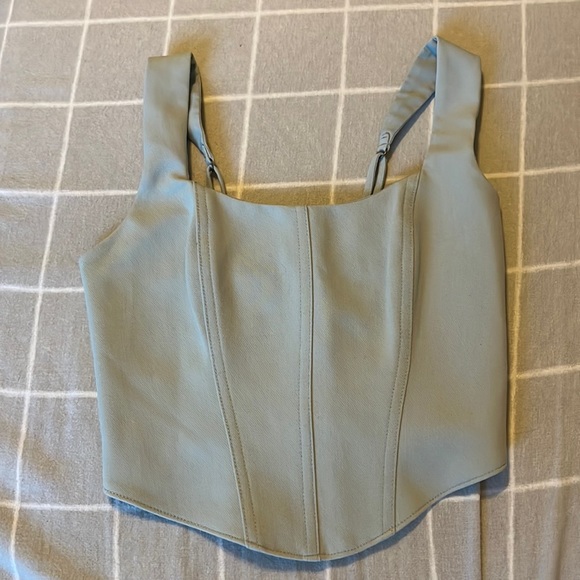 Abercrombie & Fitch Tops - LIKE NEW Abercrombie and Fitch Corset Crop top